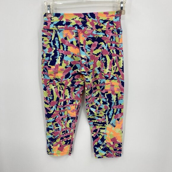 Dona Jo Cropped Leggings Pink Green Blue Camo Print Size 1 Small - Picture 1 of 3